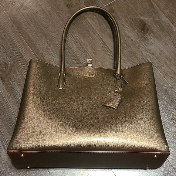 kate spade Handbags - 🖤 Kate Spade Tote 🖤